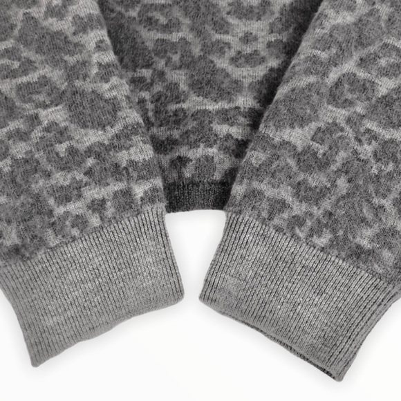MCQ ALEXANDER MCQUEEN Leopard Mohair Sweater - Picture 9 of 9